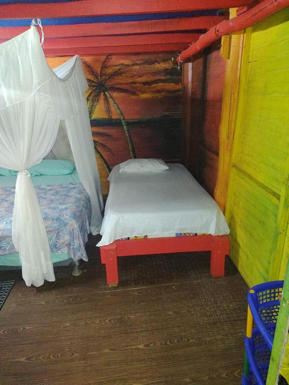 Princesa Del Mar Hotel Pendales Exterior photo